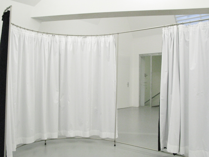 http://www.amycroft.co.uk/files/gimgs/23_demoraum-akademie-wien-12.jpg